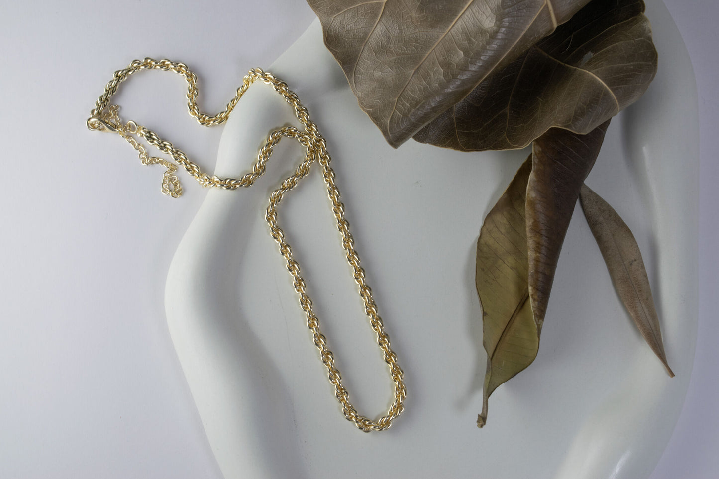 Bold Statement Chunky Twister Chain Necklace