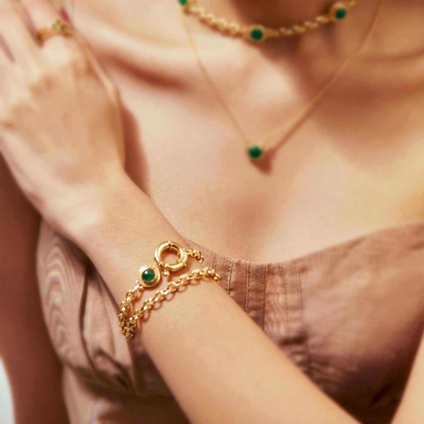 Emerald Statement Bracelet - Orbit Verde